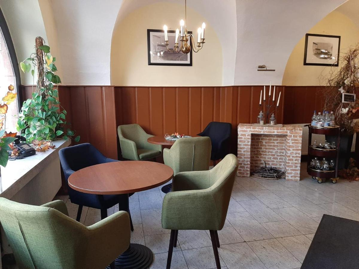 Deutsches Haus Hotel 3*